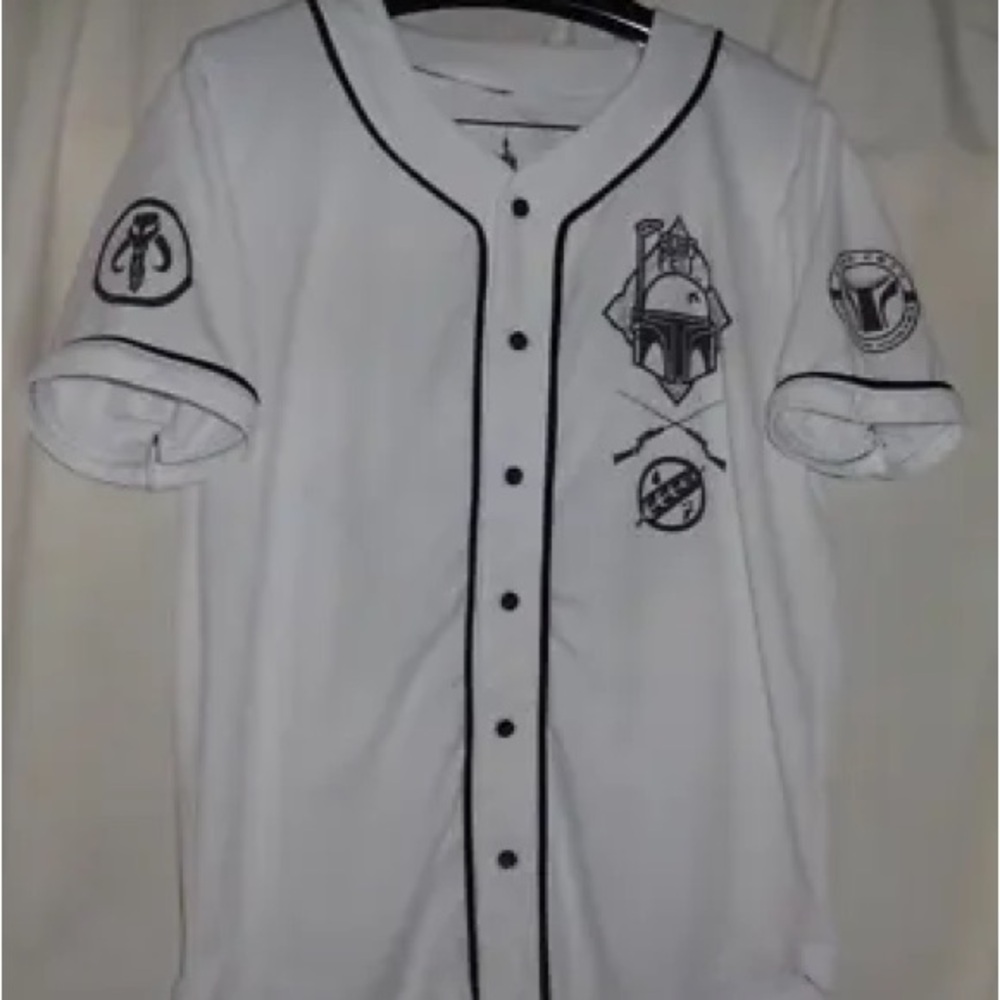 Boba Fett Disney Parks Performance Bounty Hunter Jersey Men's MEDIUM Star Wars - Picture 4 of 4